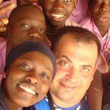 Raul-Bataller_Fabrica-de-Sonrisas_Sonrisas-para-Gambia